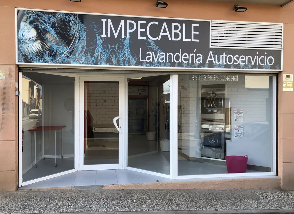 Fachada de la lavandería